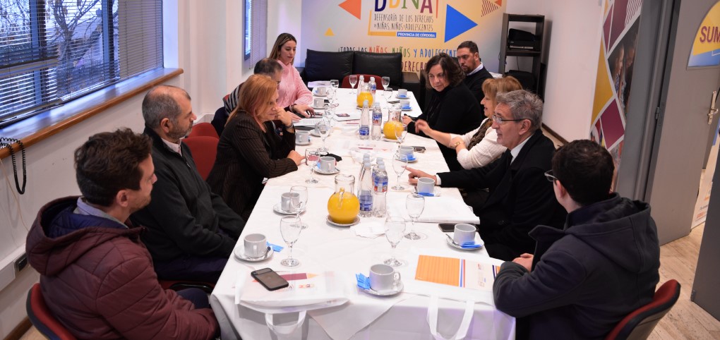 Diálogo sobre infancias, adolescencias y noticias con periodistas de Córdoba