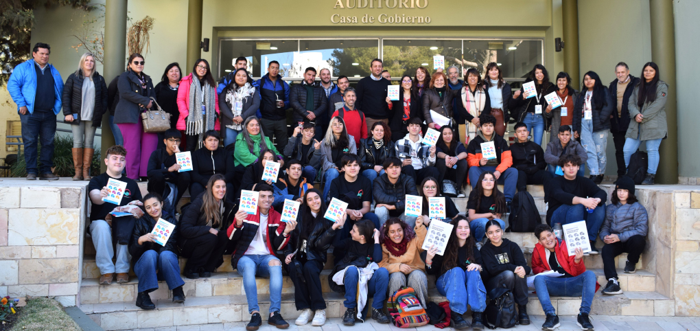 La Defensoría del Público y UNICEF Argentina presentaron una guía periodística para el abordaje de la comunicación de la niñez y la adolescencia