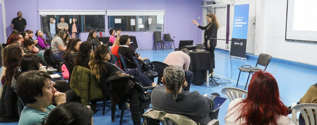 Participamos de una jornada de formación sobre desarrollo infantil temprano en Ushuaia