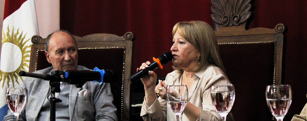 Lanzamiento de formaciones en derechos de niñez y adolescencia para profesionales con la Conferencia Magistral del Dr. Luis Pedernera