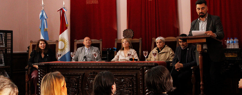 Lanzamiento de formaciones en derechos de niñez y adolescencia para profesionales con la Conferencia Magistral del Dr. Luis Pedernera