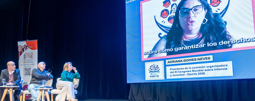 El Seminario Internacional "(CON)VIVIR en clave de derechos de infancias y adolescencias" reunió a referentes locales, adolescentes y organizaciones en tres espacios de diálogo y formación
