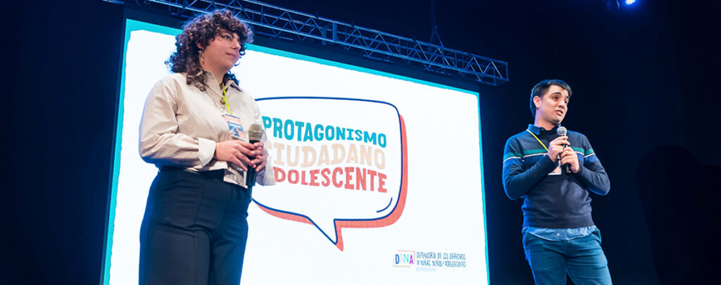El Seminario Internacional "(CON)VIVIR en clave de derechos de infancias y adolescencias" reunió a referentes locales, adolescentes y organizaciones en tres espacios de diálogo y formación