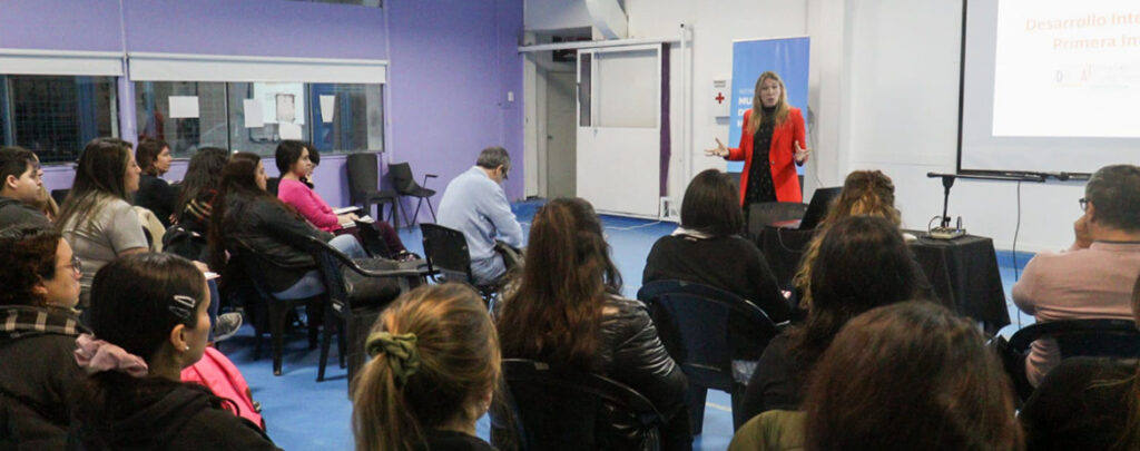 Participamos de una jornada de formación sobre desarrollo infantil temprano en Ushuaia